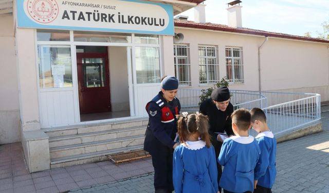 Kadına El Kalkamaz" ve KADES Bilgilendirmesi Yapıldı