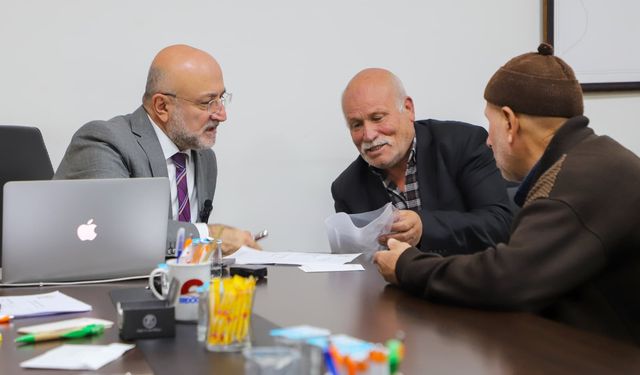 AK PARTİ'DE TÜRKİYE YÜZYILI VİZYONUYLA VATANDAŞ BULUŞMALARI SÜRÜYOR