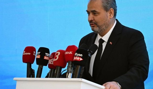 Rektör Prof. Dr. Aslan, Türk Dünyası 1. Su Çalıştayında Konuştu