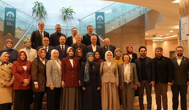 TÜRGEV Genç Kızlarımızın yanında.!