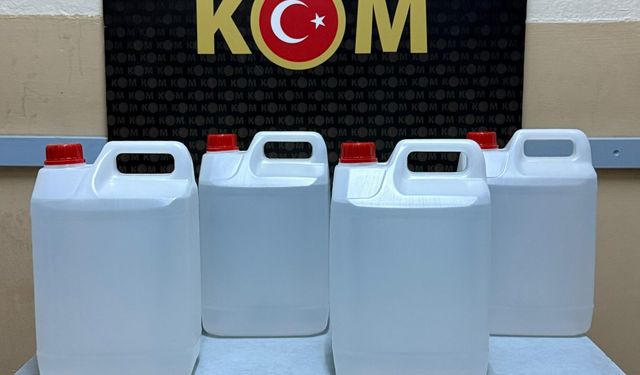 Kaçak Alkole Operasyon: 20 Litre Etil Alkol Ele Geçirildi