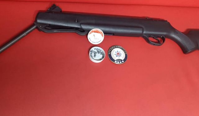 Yoğun Güvenlik Operasyonları: 30 Aranan Şahıs Yakalandı