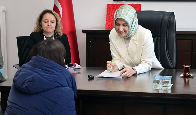 Vali Yiğitbaşı Yılın Son Halk Günü’nde Vatandaşları Dinledi