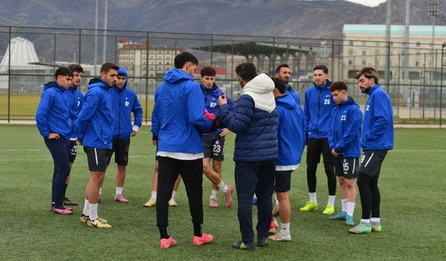Her şeye rağmen Afyonspor Sahada !