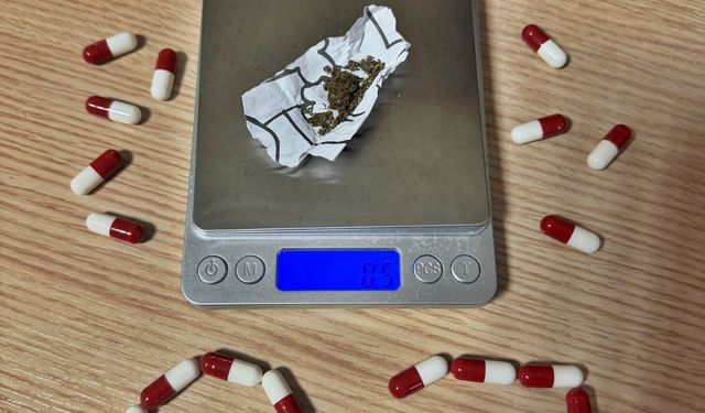 Afyonkarahisar Emniyeti'nden Yoğun Operasyon: 28 Şahıs Yakalandı