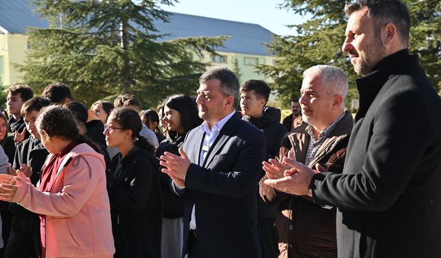 Başkan Serkan Koyuncu’dan Öğrencilerin Emeğine Büyük Destek