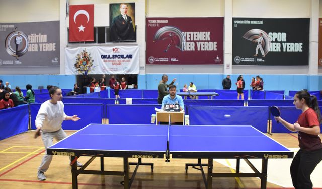 Okul Sporları Gençler Masa Tenisi Müsabakaları Tamamlandı