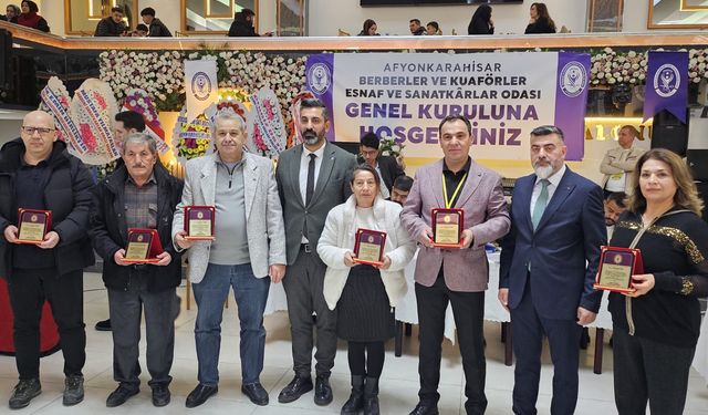 Afyonkarahisar Berberler ve Kuaförler Esnaf Odası’nda Güven Tazeledi