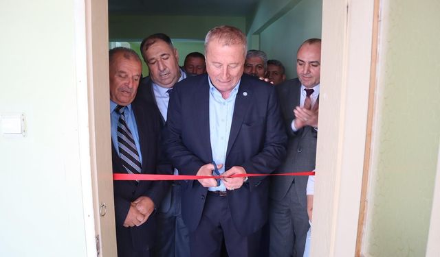 İYİ PARTİ TATARLI BELDE BAŞKANLIĞI HİZMET BİNASI COŞKULU TÖRENLE AÇILDI