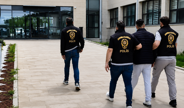 10 Suç Kaydı Bulunan Hükümlü Afyonkarahisar’da Yakalandı.!