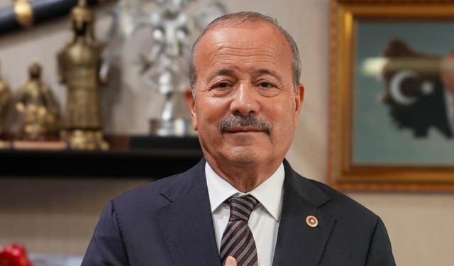 “Bayramlaşmada Yoktu! MHP’li Taytak Hac İçin Kutsal Topraklarda”