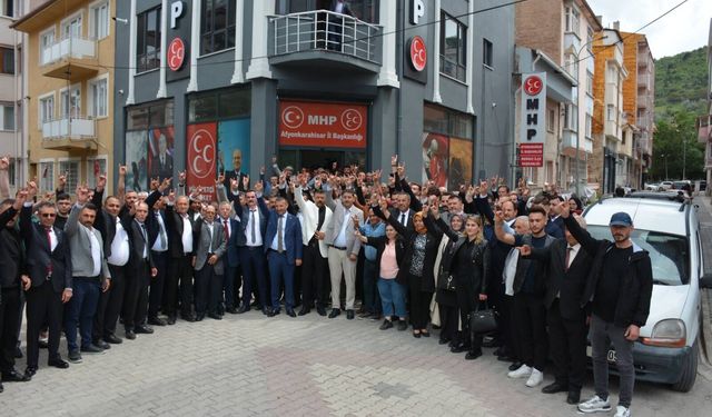 MHP Afyonkarahisar’da Bayramlaşma Coşkusu: “Gönüller Bir Oldu, Kardeşlik Güçlendi”