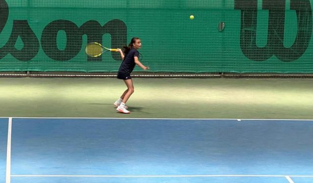 Afyonkarahisar’da 12 Yaş Hafta Sonu Tenis Turnuvası Tamamlandı