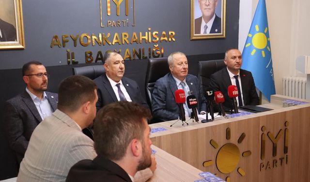 İYİ PARTİ AFYONKARAHİSAR İL TEŞKİLATI BAYRAMLAŞMA PROGRAMINDA BULUŞTU