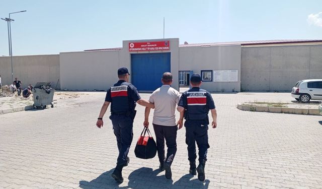 Jandarma Operasyonu: 10 Yıl 10 Ay Hapis Cezası Bulunan Hükümlü Yakalandı