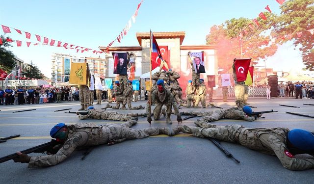 Zaferin Şehri Afyonkarahisar’da 104. Yıl Gururu
