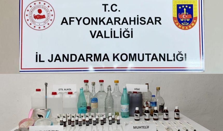 Haydarlı'da Sahte Alkol Üretimi Tespit: Evde Damıtılmış Rakı ve Viski Ele Geçti!