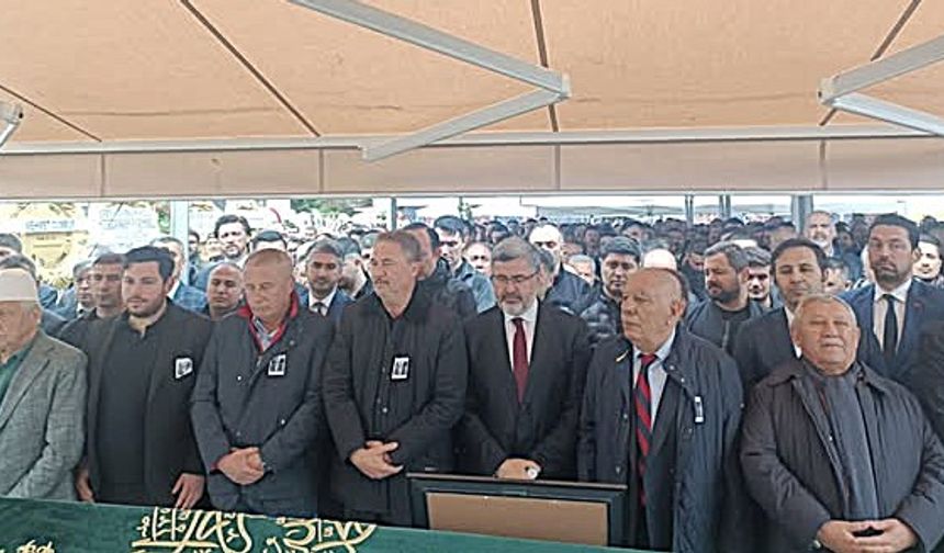 Milletvekili Özkaya, Hayırsever İş İnsanı Fazlı Halaç'ın Cenaze Törenine Katıldı