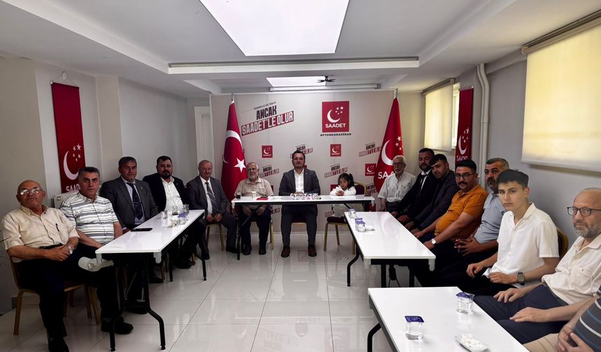 Saadet Partisi İl teşkilatı Bayramlaşma Programında bir araya geldi