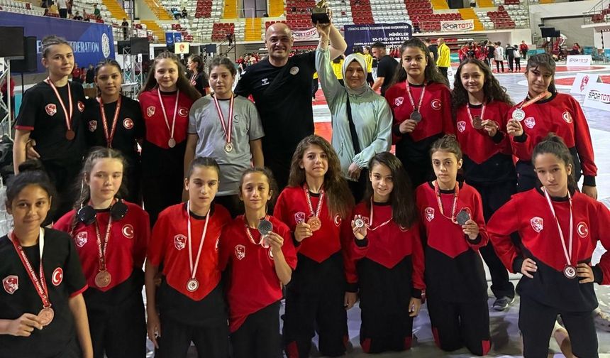 Yeşilay Spor Kulübü'nden Tarihi Başarı!