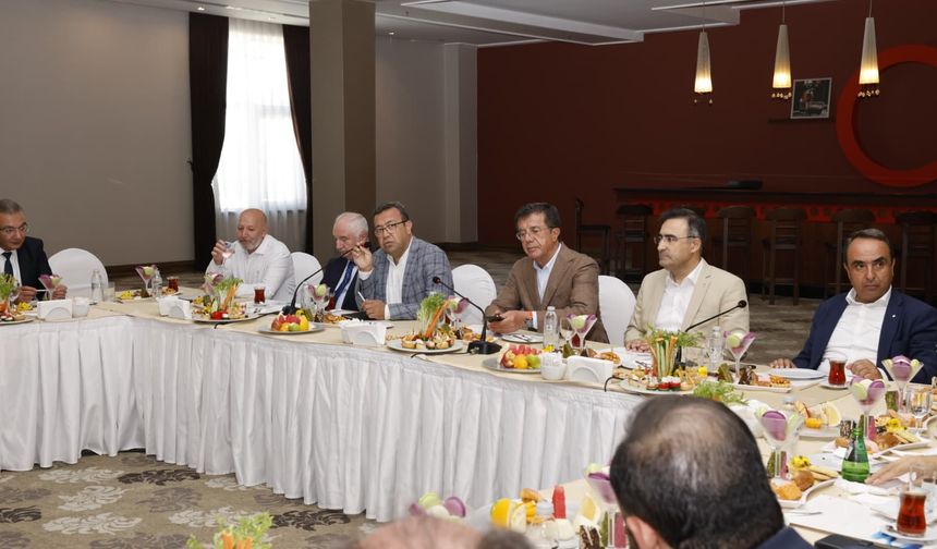 Zeybekci, Afyonkarahisar’ın İş Dünyasıyla Buluştu