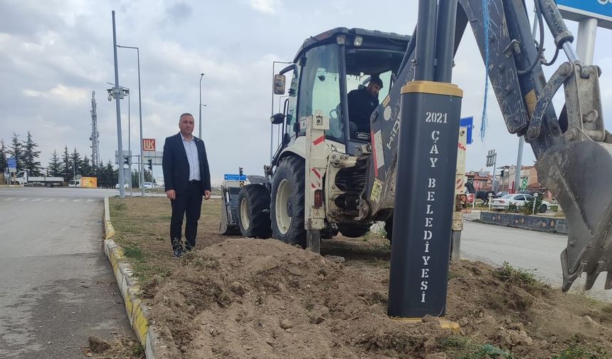 Başkan Kantartopu’ndan Çay’a Modern Peyzaj Atağı