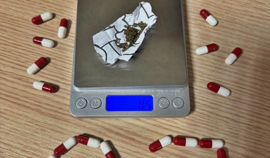 Afyonkarahisar Emniyeti'nden Yoğun Operasyon: 28 Şahıs Yakalandı