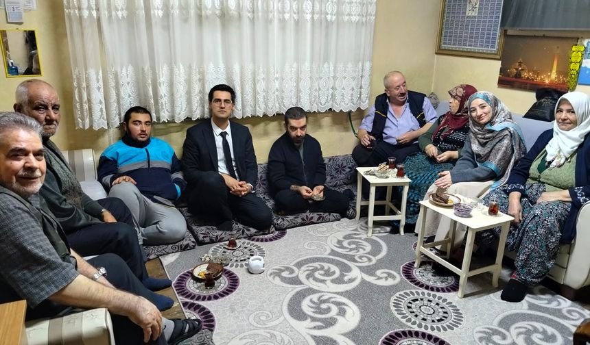 AK GENÇLİK’TEN GÖNÜLLERE DOKUNAN ZİYARETLER