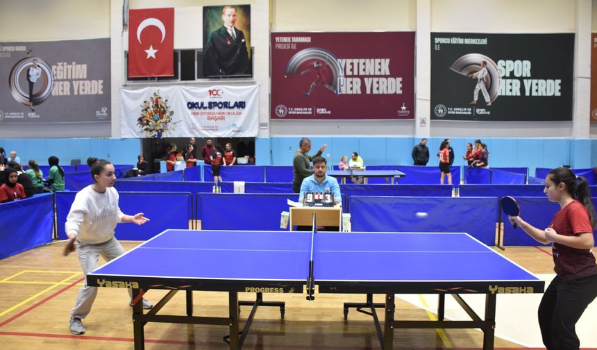Okul Sporları Gençler Masa Tenisi Müsabakaları Tamamlandı