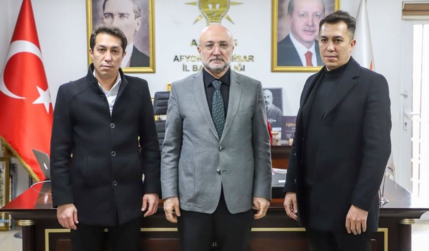 AK Parti Afyonkarahisar İl Başkanı Şahin, STK Temsilcilerini Ağırladı