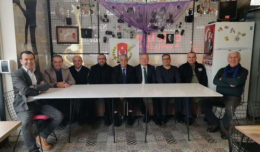 AK Parti 22. Dönem Milletvekili Dr. Mahmut Koçak’tan ABB Afyonkarahisar Şubesi’ne Ziyaret