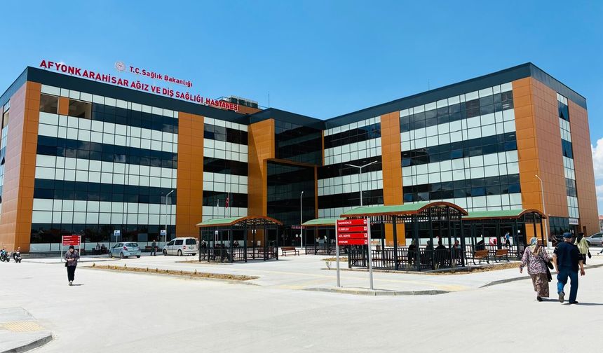 Gece Dişi Ağrıyanlara Müjde! Afyon’da Diş Hastanesi 7/24 Hizmet Vermeye Devam Ediyor