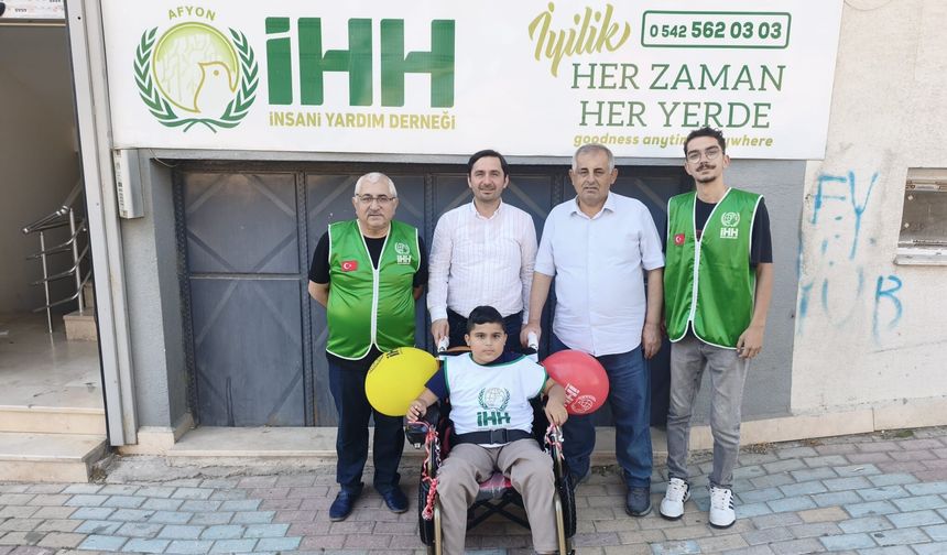 İHH Afyonkarahisar’dan Yürekleri Isıtan Destek: Engelli Evladımıza Elektrikli Sandalye